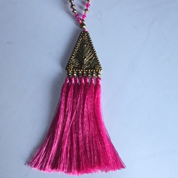 New! Crystal Tassel Necklace - Picture 4 of 7